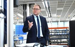 Bundesumweltminister Schneider besucht Rebuy