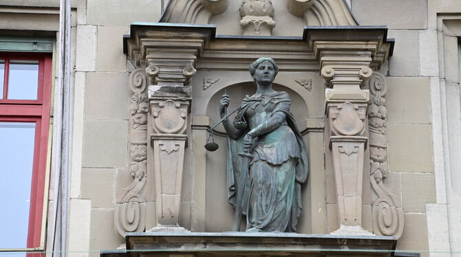 Amtsgericht Reutlingen Die Justitia am Amtsgericht Reutlingen.