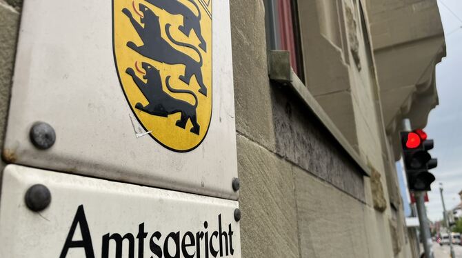 Amtsgericht Erpressung Das Amtsgericht Reutlingen hat einen 23-Jährigen teilweise verurteilt und teilweise freigesprochen.