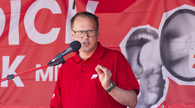 Kai Burmeister, baden-württembergischer Landesvorsitzender des Deutschen Gewerkschaftsbunds.