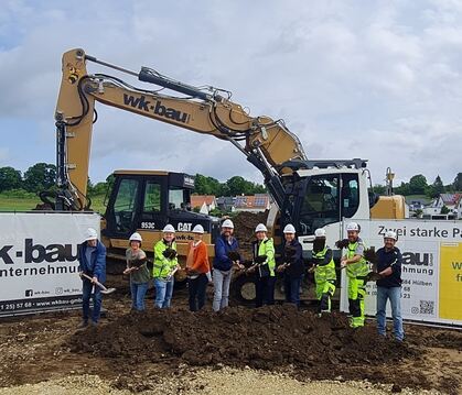 Im Juni begannen die Erschließungsarbeiten für das Baugebiet »Hinter der Kirche Mitte«. Die Arbeiten setzen sich fort und gehöre