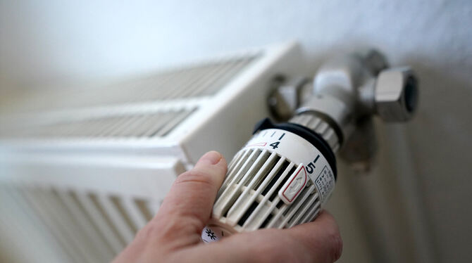 Deutschland, hsh, lno Wenn es, wie jetzt im Winter, kälter wird, einfach mal die Heizung hochdrehen, um nicht zu frieren. Doch, wo kommt in Zukunft di