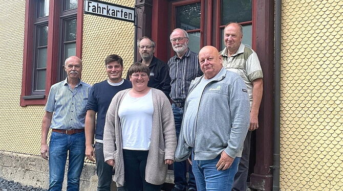 Das  Vorstandsgremium, das die Geschicke des Fördervereins lenkt: Peter Beck (2. von links) ist der neue Vorsitzende. Ebenfalls