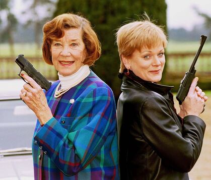 James Bond - Miss Moneypenny