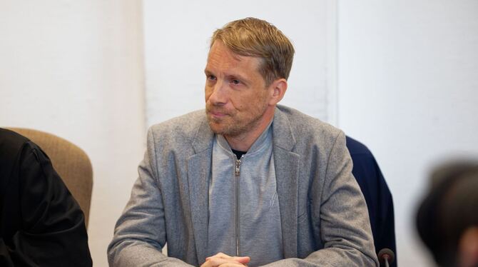 Prozess gegen Komiker Pocher wegen übler Nachrede Prozess gegen Komiker Pocher wegen übler Nachrede