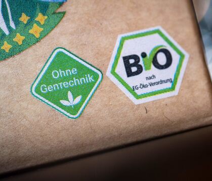 Die EU hat die Kennzeichnungspflicht für gentechnisch veränderte Lebensmittel gelockert. Das kommt schon jetzt bei Verbrauchersc