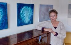 Tutti Karkossa stellt in der Alten Schule aus.