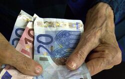 Das Rentenpaket sieht mehr Geld vor für Rentner, Mütter und Senioren im Job.