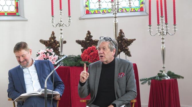 Peter Prange, Jürgen Stollberg, Literatur Autor Peter Prange (rechts, mit Verleger Jürgen Stollberg) bei seiner Lesung in Tübingen aus dem Buch "Alle Erinnerung ist Gegen