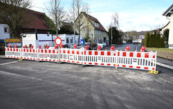 Freigabe verschoben: Die Oferdinger Ortsdurchfahrt bleibt weiterhin eine Baustelle.