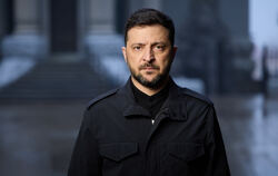 Der ukrainische Präsident Wolodymyr Selenskyj spricht nach Kritik Donald Trumps über mögliche Wahlen.