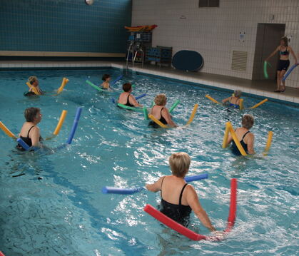 Vor allem Schulen aus Riederich und Umgebung sowie Vereine - hier ein Aquafitness-Kurs des TSV - nutzten das Lehrschwimmbecken.
