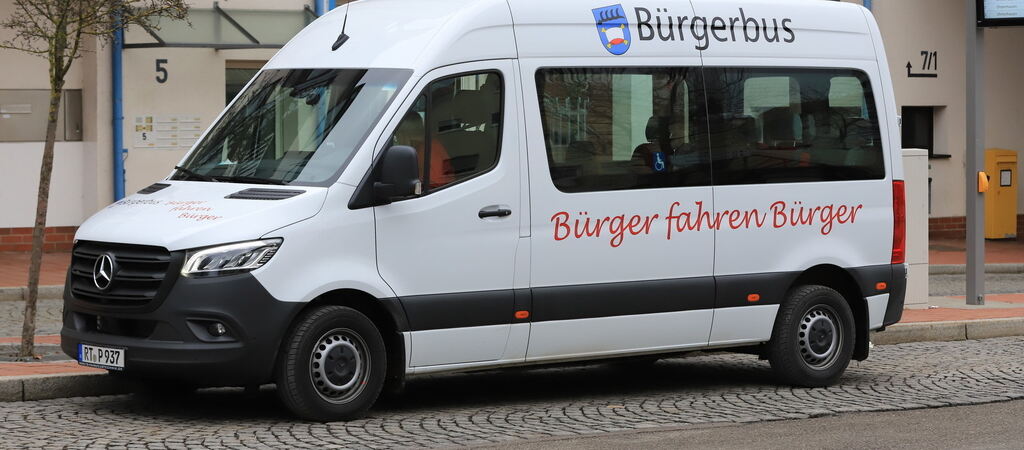 Der älteste Bürgerbus im Landkreis dreht in Pfullingen seine Runden - nach einem festen Linienfahrplan.