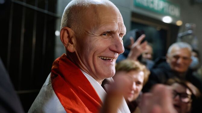 Belarus lässt 123 politische Gefangene frei Belarus lässt 123 politische Gefangene frei