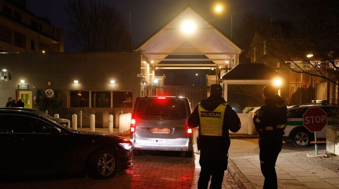 Belarus lässt 123 politische Gefangene frei Belarus lässt 123 politische Gefangene frei