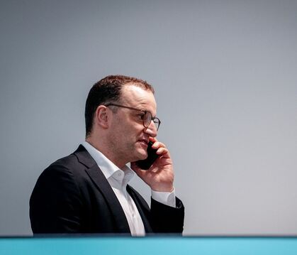 Gremiensitzungen und Statements der Bundesparteien