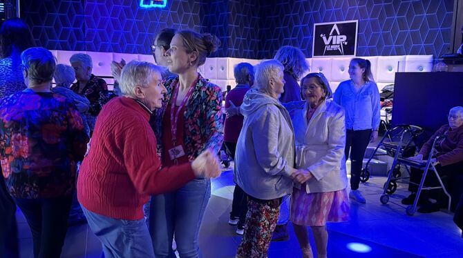 Vom Altenheim auf den Dancefloor Vom Altenheim auf den Dancefloor