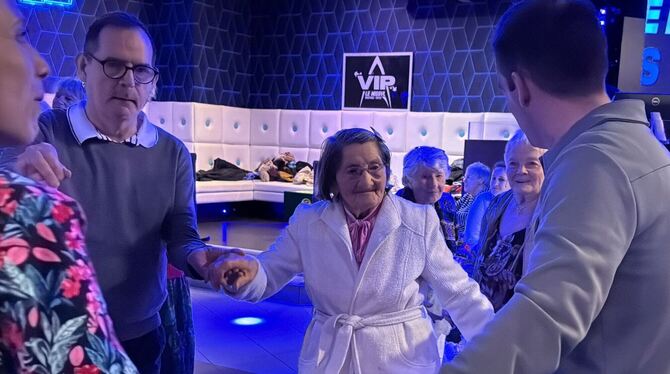 Vom Altenheim auf den Dancefloor Vom Altenheim auf den Dancefloor