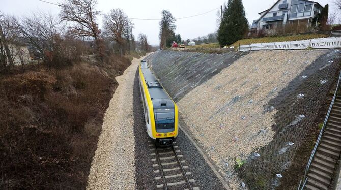Bahnstrecke nach Zugunglück in Riedlingen wieder befahrbar Bahnstrecke nach Zugunglück in Riedlingen wieder befahrbar