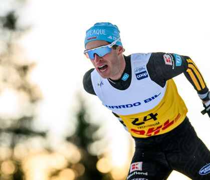 Florian Notz kommt als bester Deutscher ins Ziel und hakt die Olympia-Norm ab.