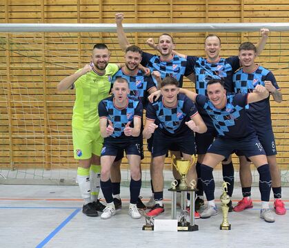 Sieben Spiele, sieben Siege: Einen verdienteren Sieger als den Bezirksligisten Croatia Stuttgart konnte es beim 1. NTRT-Hallencu