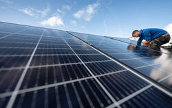 Photovoltaik auf Freiflächen soll in Hohenstein komplett in Hand der Gemeinde bleiben. Jetzt wird eine erste Anlage bei Bernloch