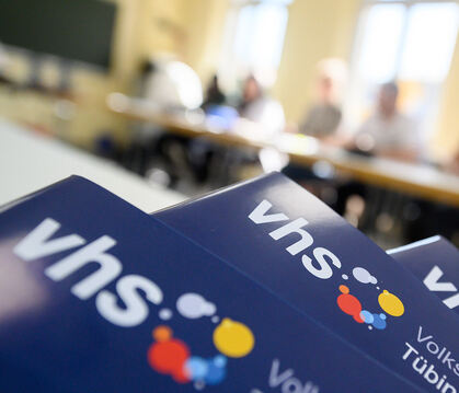 Seit 50 Jahren kooperiert die Gemeinde Pliezhausen mit der Volkshochschule Tübingen. Nun hat der Gemeinderat sich mehrheitlich e