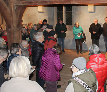 Professor Waltraud Pustal berichtete aus der Klosterzeit um 1461.