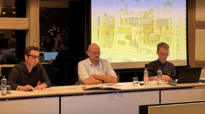 Viele Informationen zu Sanierung und Umbau der Grund- und Werkrealschule in Würtingen gab es für den Gemeinderat von Architekt M Viele Informationen zu Sanierung und Umbau der Grund- und Werkrealschule in Würtingen gab es für den Gemeinderat von Architekt M