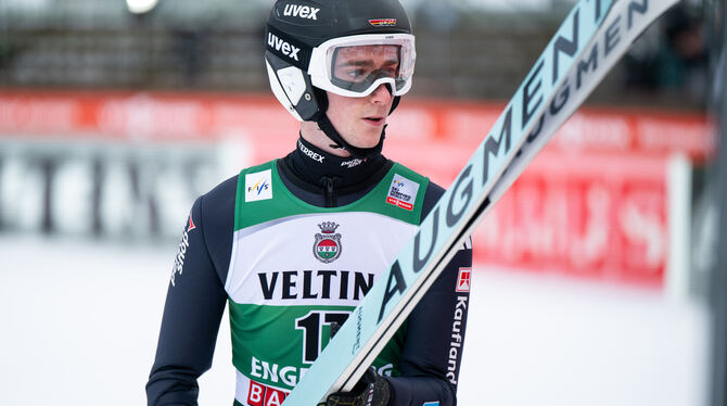 Ben Bayer ist bei seinem ersten Einsatz im Weltcup gleich drittbester Deutscher in der Qualifikation.