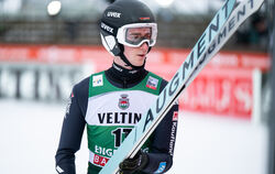 Ben Bayer ist bei seinem ersten Einsatz im Weltcup gleich drittbester Deutscher in der Qualifikation.