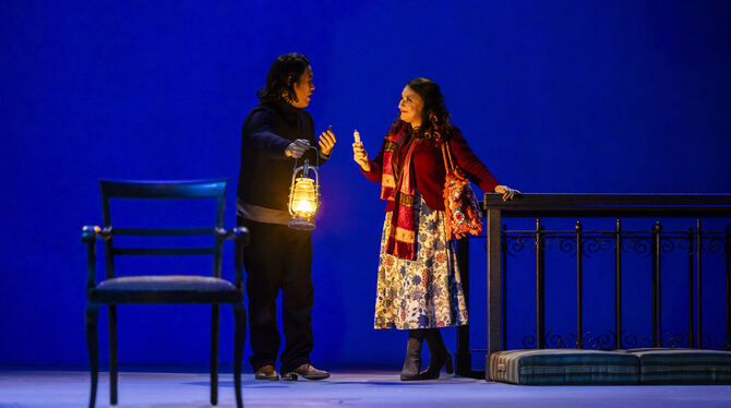 In Liebe verbunden: Rodolfo (Kwonsoo Jeon) und Mimi (Maryna Zubko).