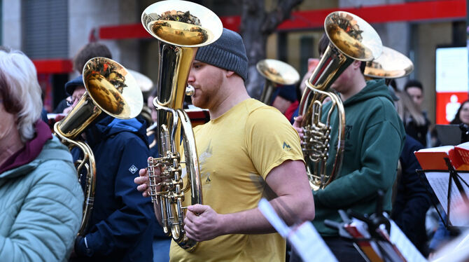 Kalt war's diesem Bariton-Spieler am Samstag offenbar nicht.