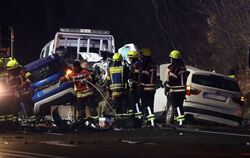 Schwerer Unfall mit mehreren Fahrzeugen in Mittelfranken