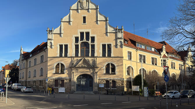 Die eindrucksvollste Kreis-Liegenschaft im Gründerzeitviertel: das Landratsamt.