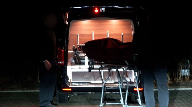 Zwei Tote durch Pyrotechnik in Bielefeld