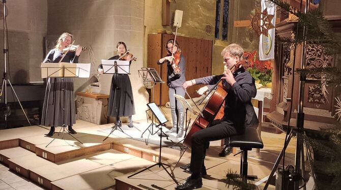 Das Ensemble Transcendent stimmte mit wechselvoller Kammermusik auf den Jahreswechsel ein.