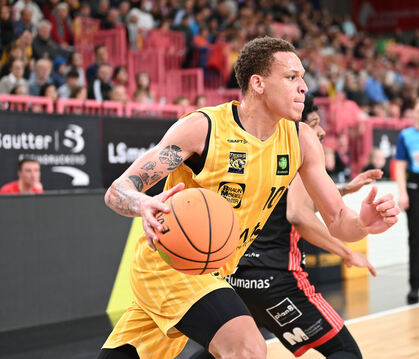 Der Tübinger Isaiah Sanders, der zuletzt mit Knieproblemen ausfiel, könnte in den nächsten Tagen wieder ins Mannschaftstraining