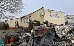 Die Ruine des Hasenheims, das abgebrannte Kleintierzüchterheim »Zum Albblick« in Altenriet