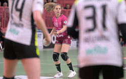 Feiert ihr Debüt für die TuS Metzingen: Spielmacherin Johanna Farkas überzeugt mit Torvorlagen und zwei Treffern.