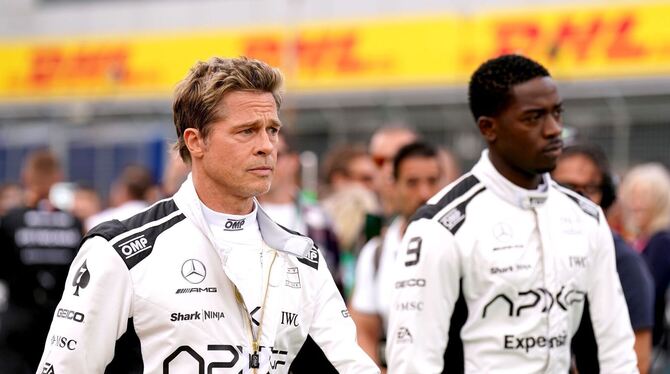 Brad Pitt (l) und Damson Idris