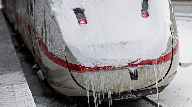 Nach Sturmtief Elli - Bahnhof Hannover