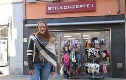 Irina Heinzelmann vor dem Geschäft in der Reutlinger Wilhelmstraße 117, wo demnächst ihre Pop-up-Galerie entstehen soll.