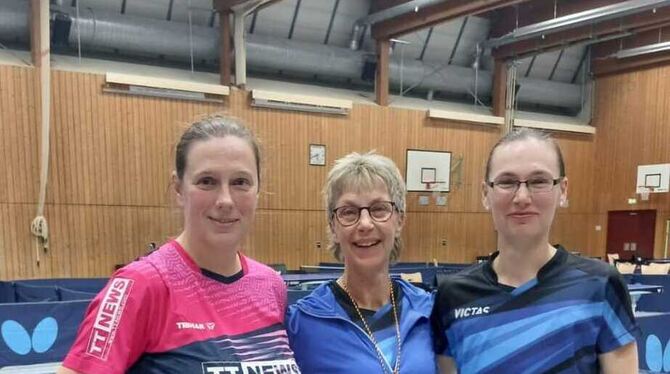 Holen jeweils drei Medaillen bei den baden-württembergischen Senioren-Meisterschaften: (von links) Dreifach-Siegerin Alexandra S