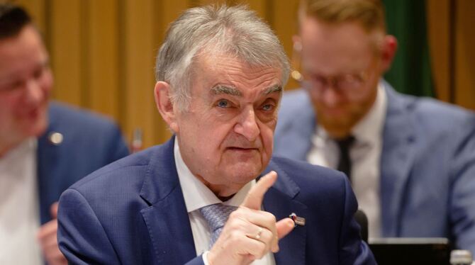 Sondersitzung Innenausschuss zu Sparkassen-Einbruch Gelsenkirchen Sondersitzung Innenausschuss zu Sparkassen-Einbruch Gelsenkirchen