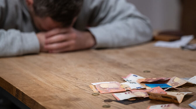 Die Schuldnerberatung gehört zu den Aufgaben, denen sich Wohlfahrtsverbände widmen.