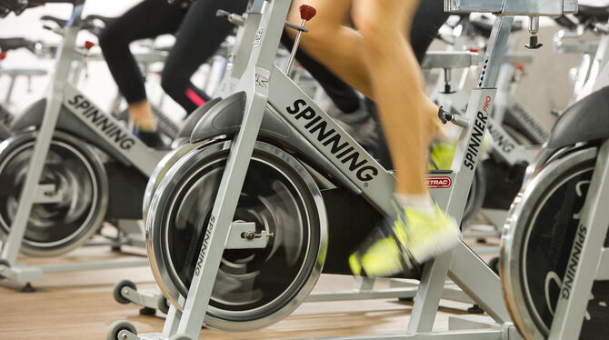 tmn8253, Ratgeber, Fitness, Lifestyle, Vorsätze, Workout, Pilates, HIIT, Tabata Die ersten Monate des Jahres gehören häufig zu den umsatzstärksten der Fitnessstudios.