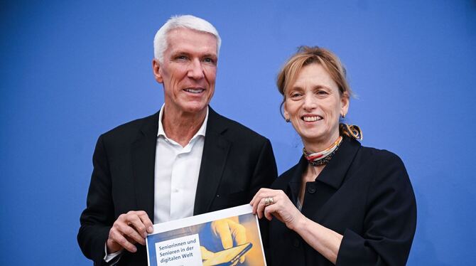 Pressekonferenz Seniorinnen und Senioren in der digitalen Welt