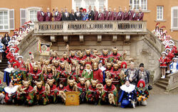 Karneval trifft Fasnet: Unter dem Dach des Männervereins haben Tanzgarden und Elferrat heute ebenso ihren Platz wie schwäbische