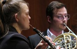 Holz und Blech in vollendeter Harmonie: Oboistin Johanna Stier und Hornist Marc Gruber beim Gastspiel des Monet-Quintetts.